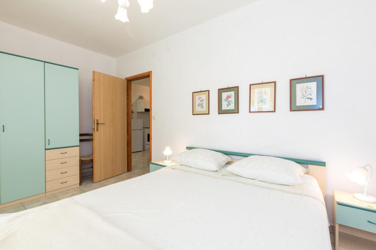 Apartmani Anita Punat Exterior photo