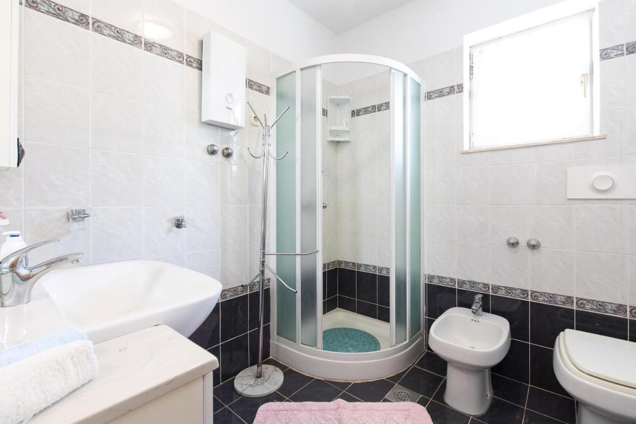 Apartmani Anita Punat Exterior photo