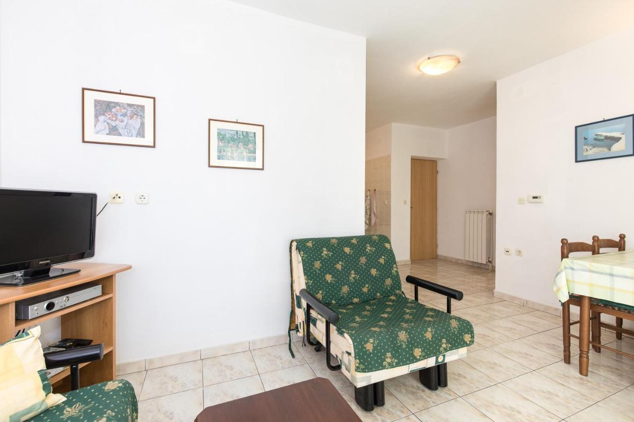 Apartmani Anita Punat Exterior photo